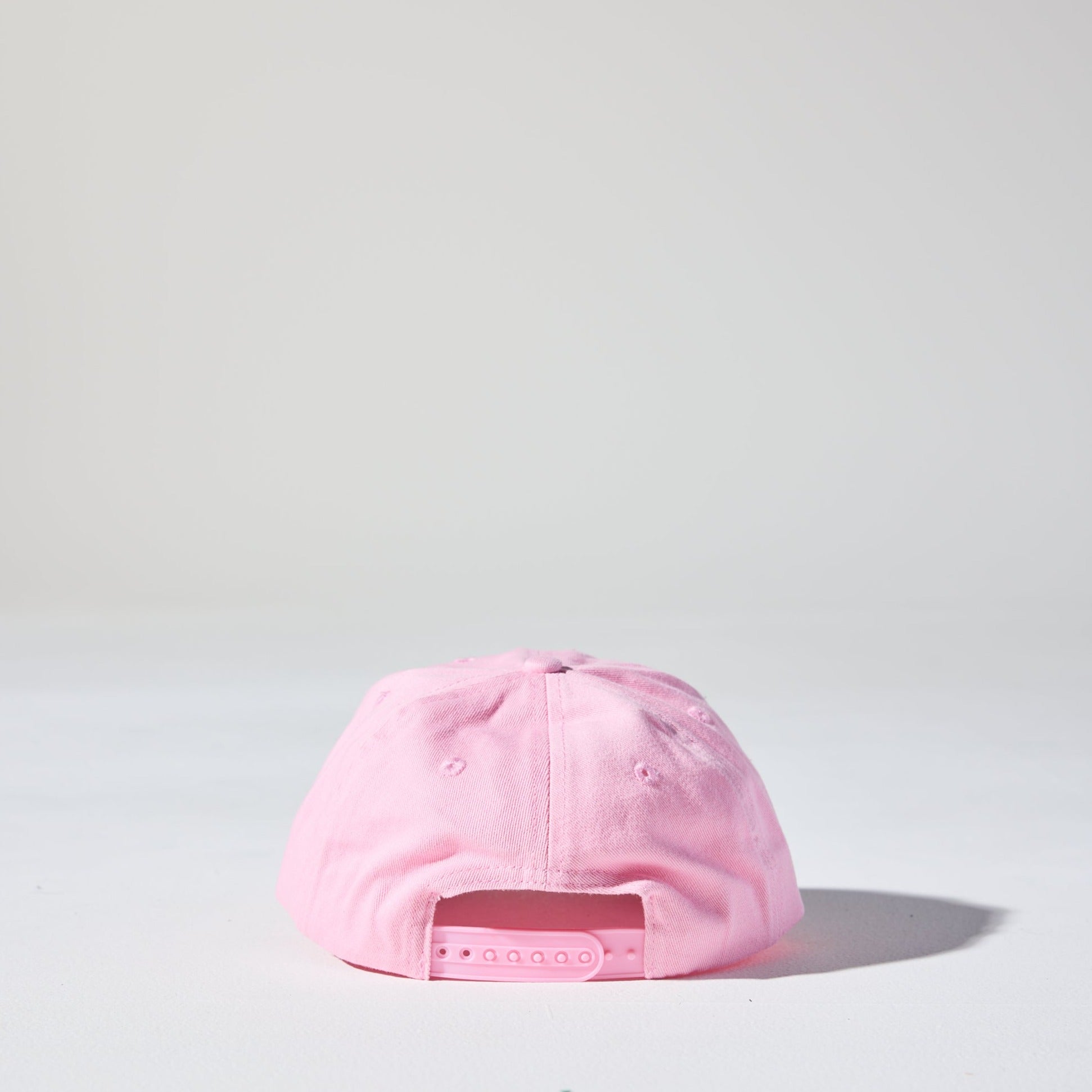 Friday Snap Cap