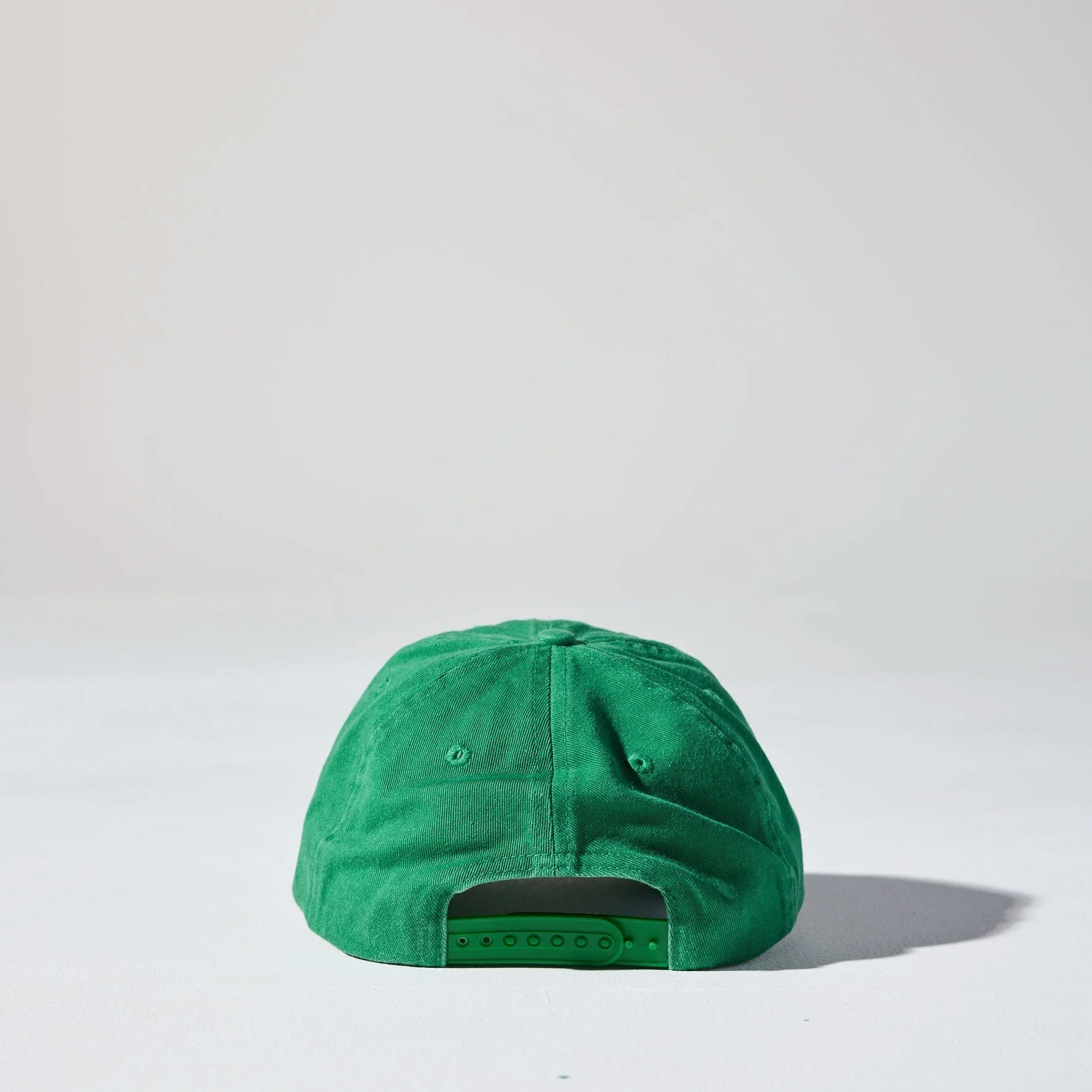 Friday Snap Cap
