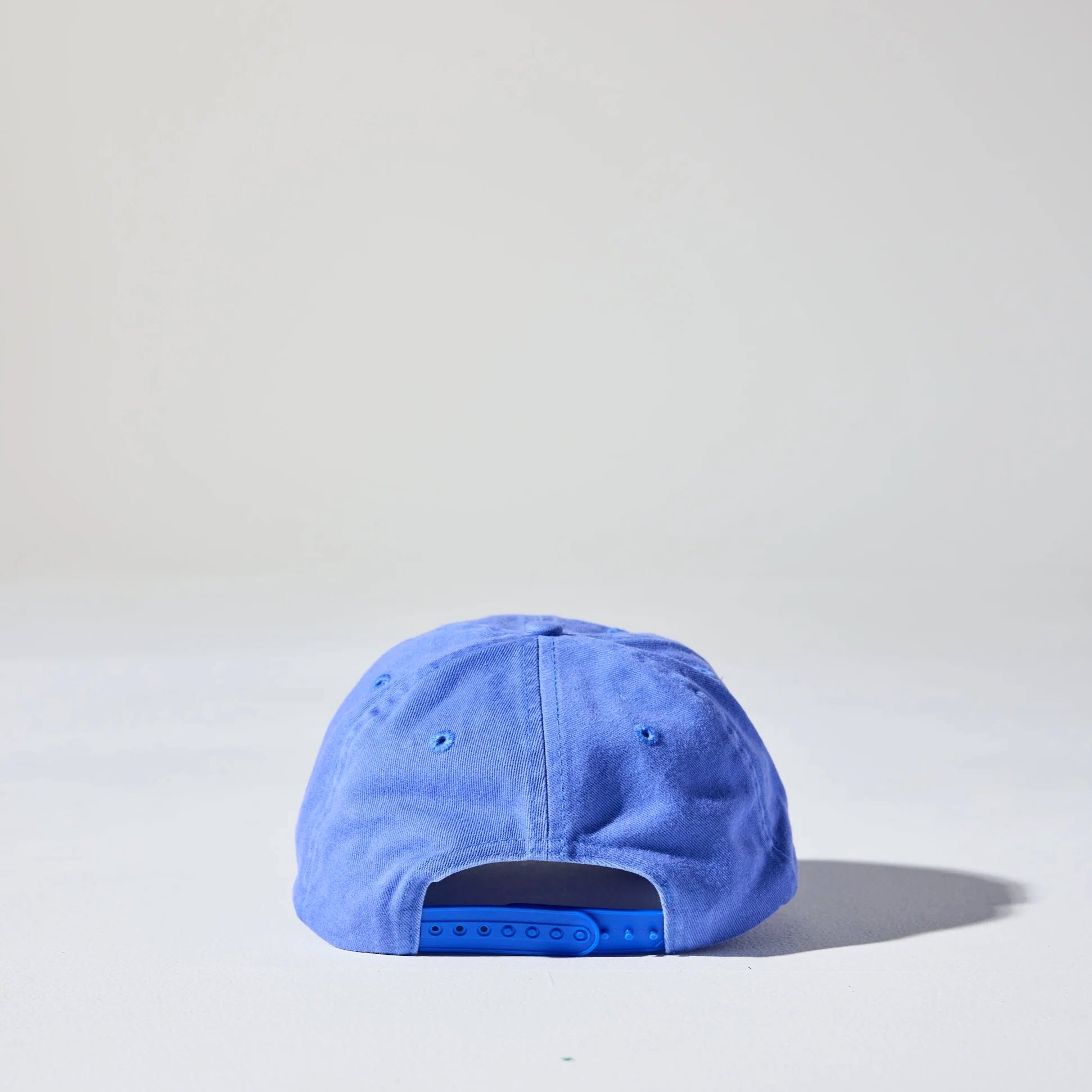 Friday Snap Cap